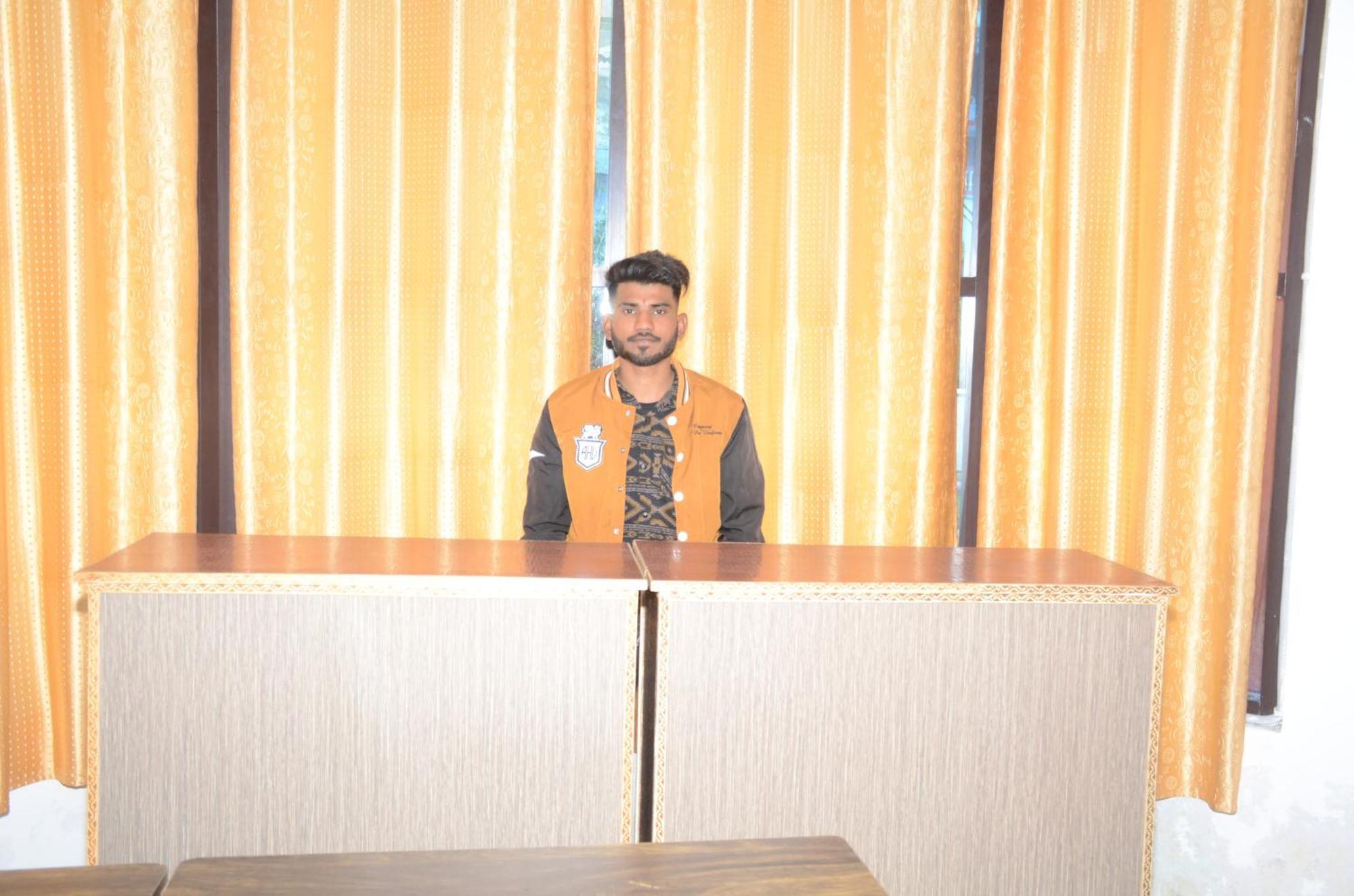 Sarāhan Hotel Alpine View מראה חיצוני תמונה